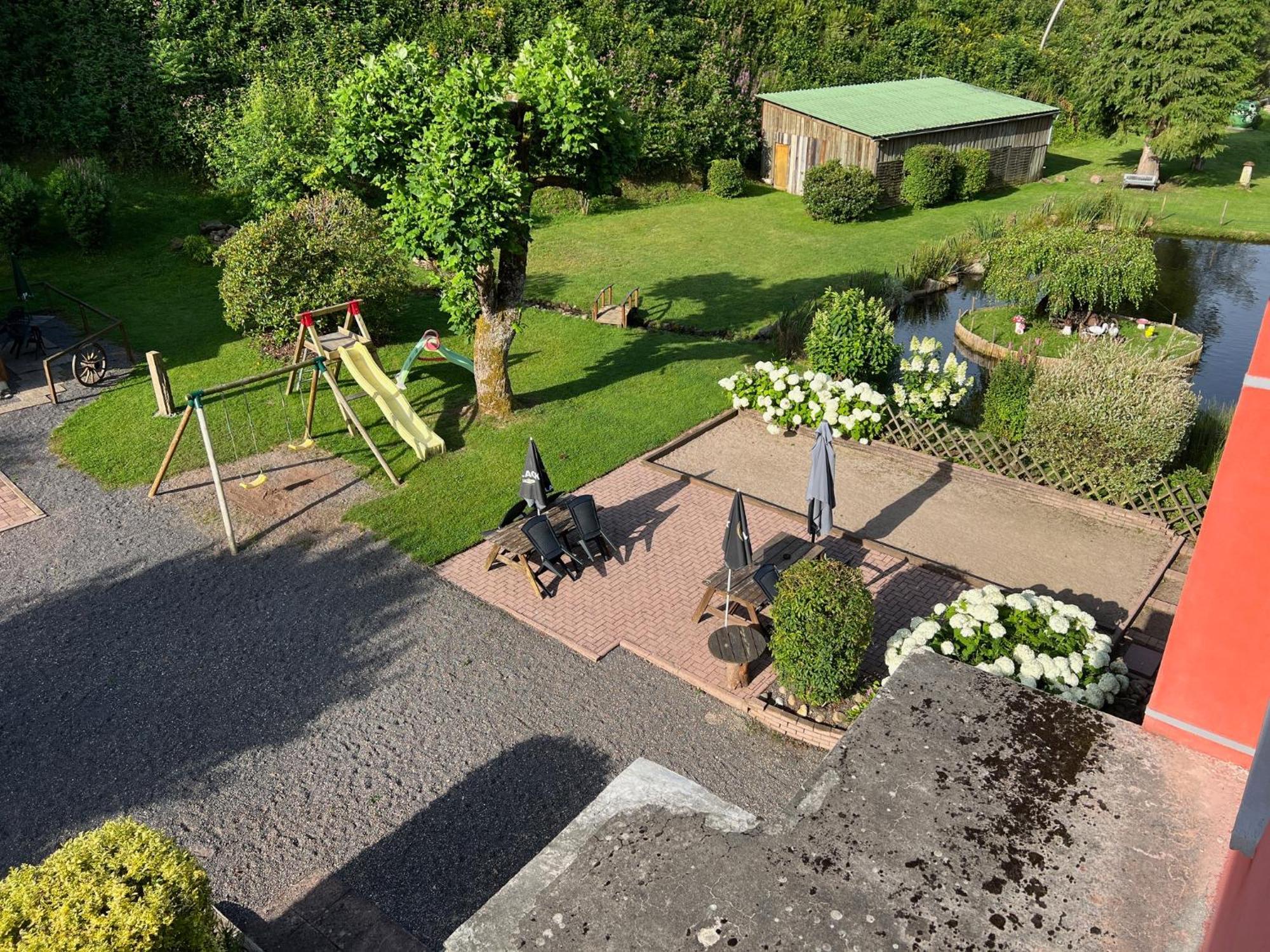 Auberge Restaurant La Roseraie Grandrupt Eksteriør bilde